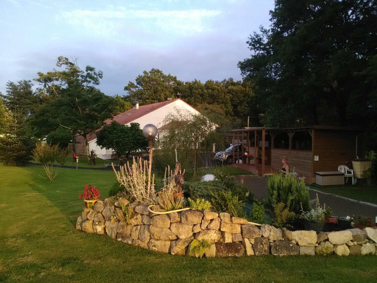 Bed and Breakfast Au Petit Pedegouaty Heugas Exteriér fotografie